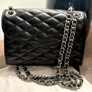 Rebecca Minkoff Quilted Leather bag. Pristine Condition.